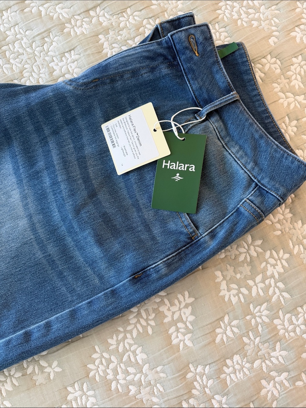 HALARA Women's wide leg jeans NWT
